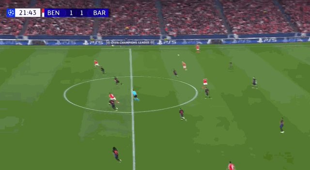 1737498872119042446.gif 2-1帕夫利季斯.gif